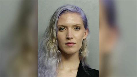 Woman accused of drugging man, stealing jewelry in 